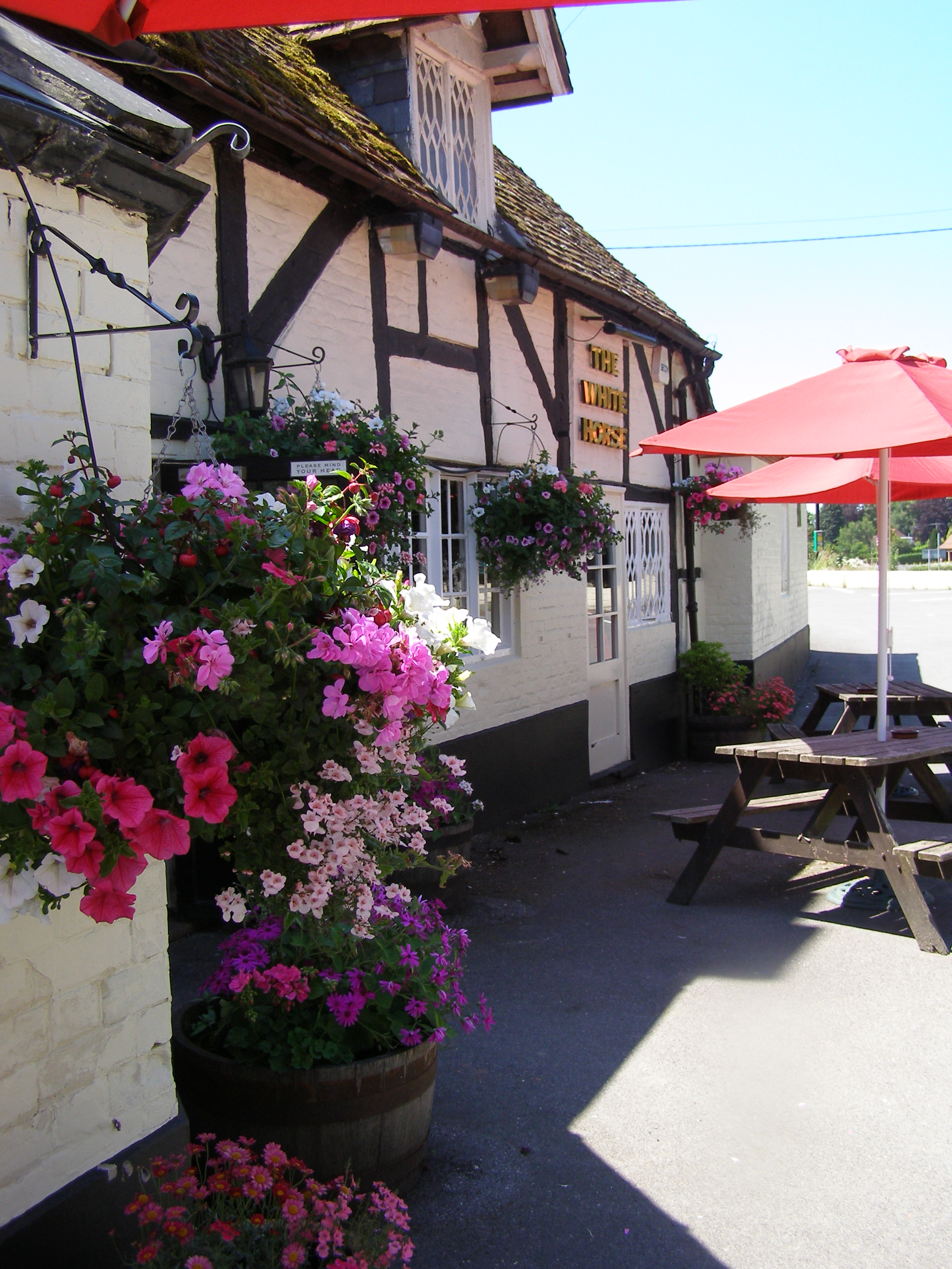 Gallery The White Horse at Ampfield